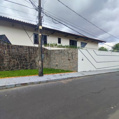 Casa 5 suítes para Venda no bairro Calhau em São Luís Casa 5 suítes para Venda no bairro Calhau em São Luís